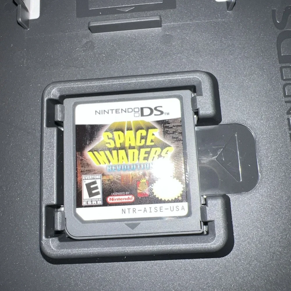 Space Invaders Revolution (Nintendo‎ DS, 2005) - European Version